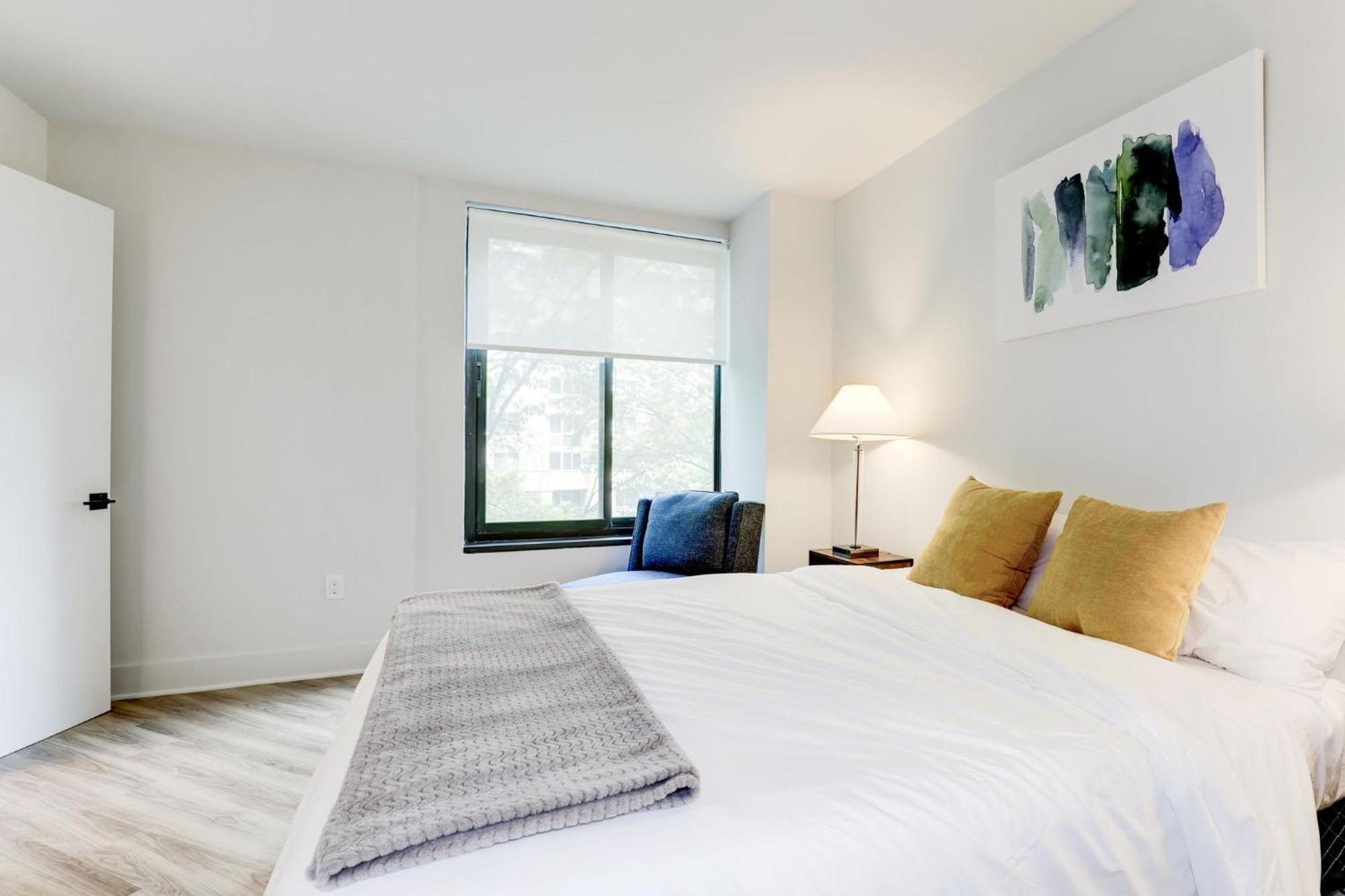 2Br Executive Apartment With Spacious Layout Arlington Exterior foto